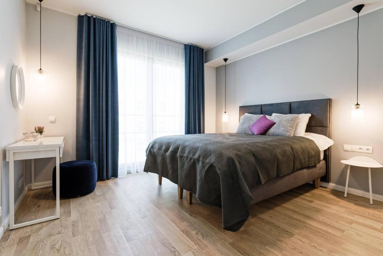 Central Apartments, Quiet With Free Parking And Ac. Tallin Exterior foto