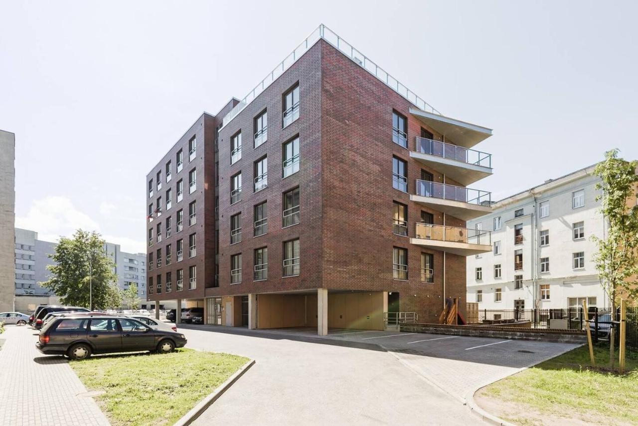 Central Apartments, Quiet With Free Parking And Ac. Tallin Exterior foto