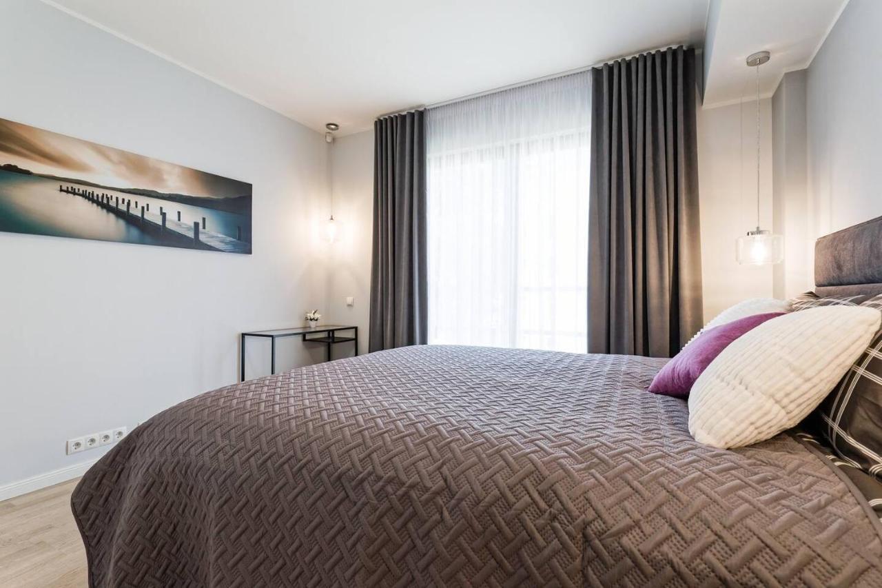 Central Apartments, Quiet With Free Parking And Ac. Tallin Exterior foto