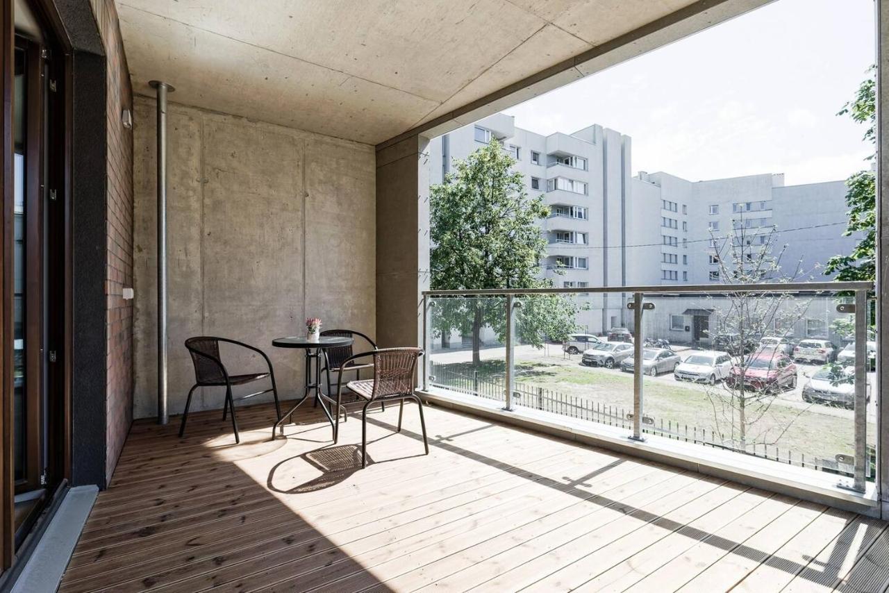 Central Apartments, Quiet With Free Parking And Ac. Tallin Exterior foto